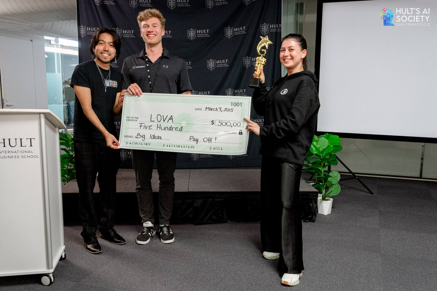 Pitch final winners with a big check